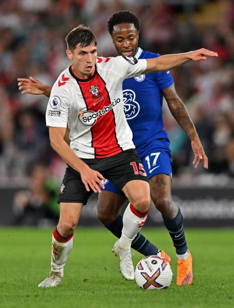 而崔康熙则 而崔康熙则